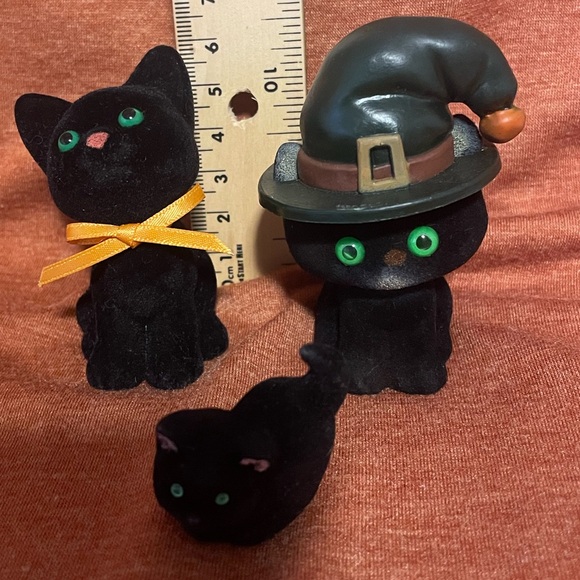 Set of 3 Vintage Hallmark Flocked Black Cats. - Picture 2 of 9